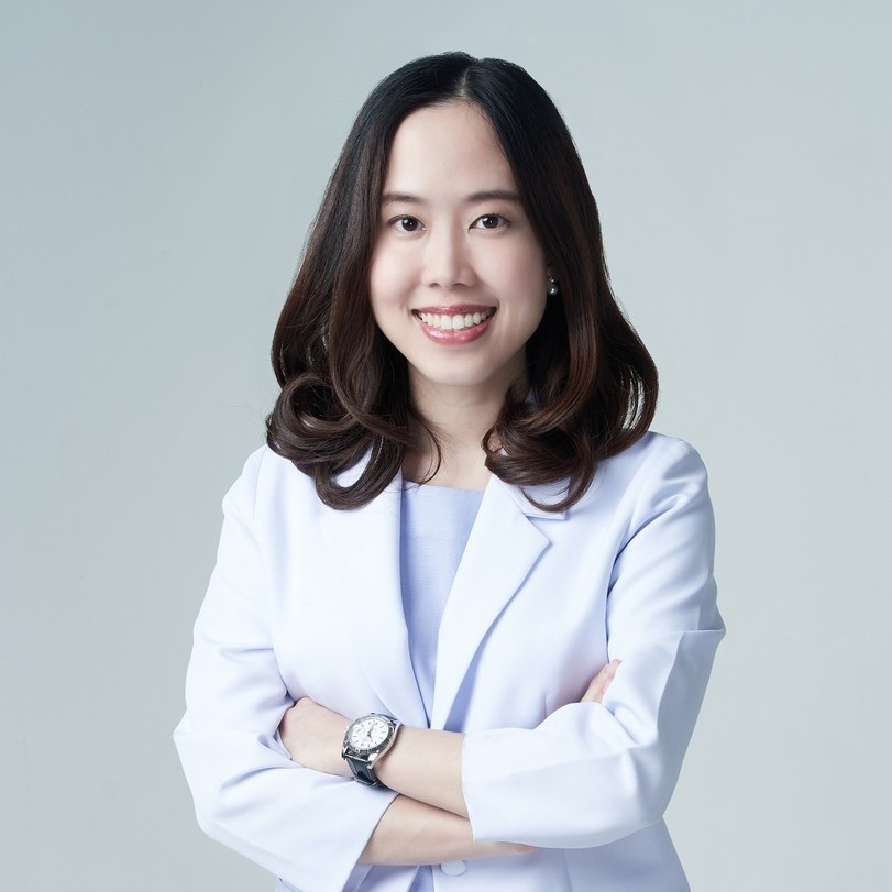 แพทย์หญิง ศศิ ใหญ่สว่าง